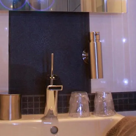 Chambres D'hotes Le Comptoir Industriel Bed & Breakfast *