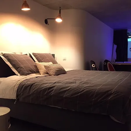 Chambres D'hotes Le Comptoir Industriel Bed & Breakfast Lille